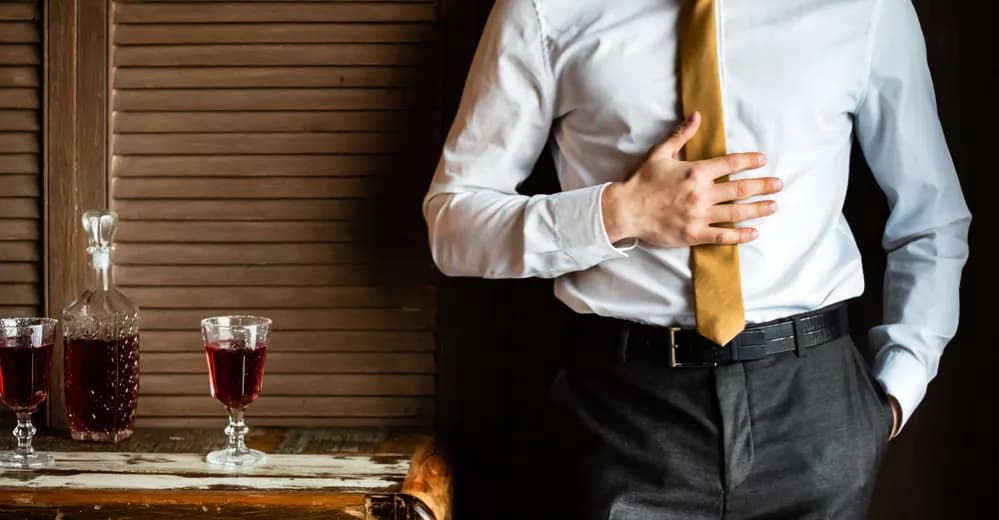 Jakiej długości powinien być krawat, aby uniknąć faux pas?