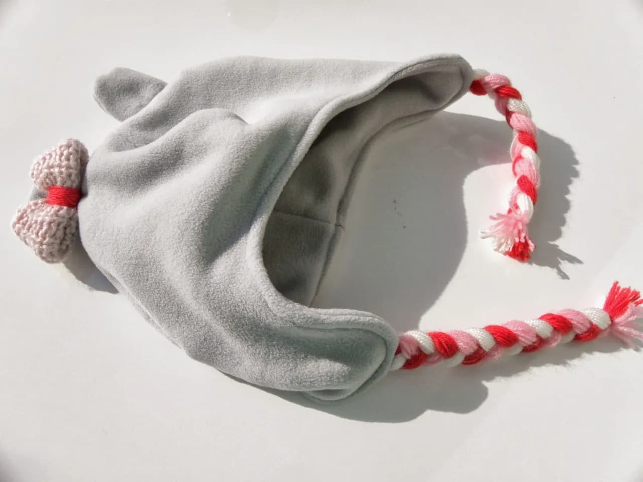 Jak uszyć czapkę z polaru – proste kroki, które musisz znać