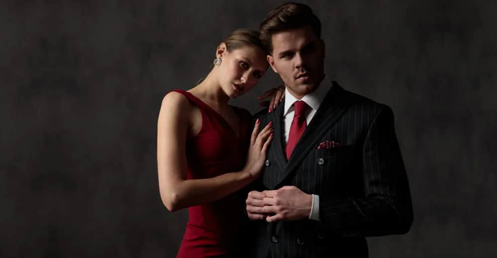 Czerwony krawat do jakiej koszuli - najlepsze połączenia kolorów